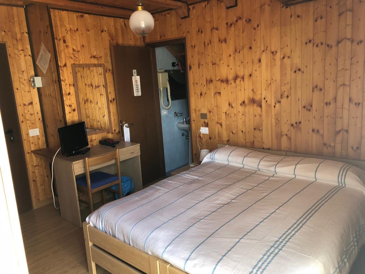 Albergo La Perla Craveggia Екстер'єр фото